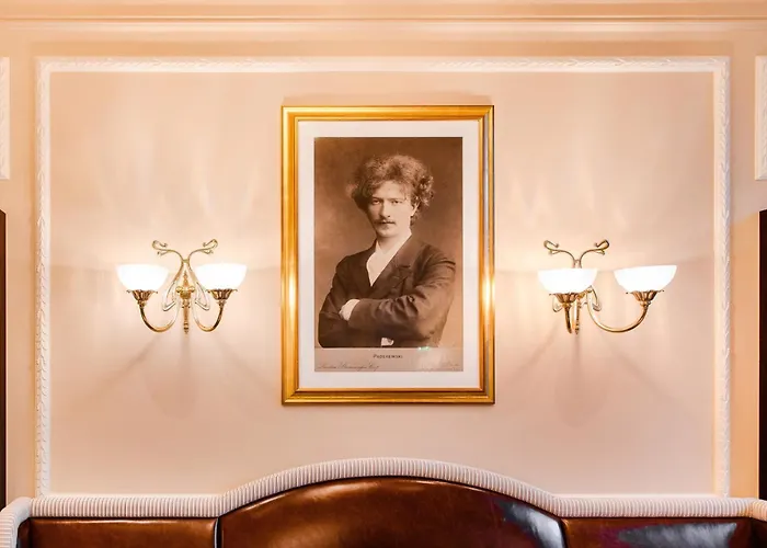 Bristol, A Luxury Collection Hotel,