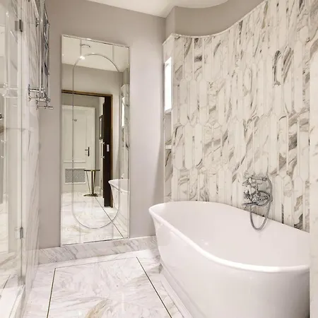 Bristol, A Luxury Collection Hotel, Hotel