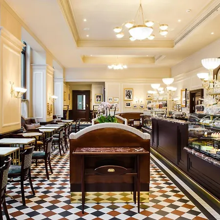 Hotel Bristol, A Luxury Collection Hotel, 5*
