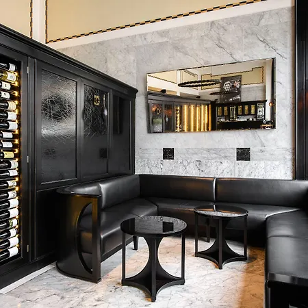 Bristol, A Luxury Collection Hotel, Ξενοδοχείο 5*