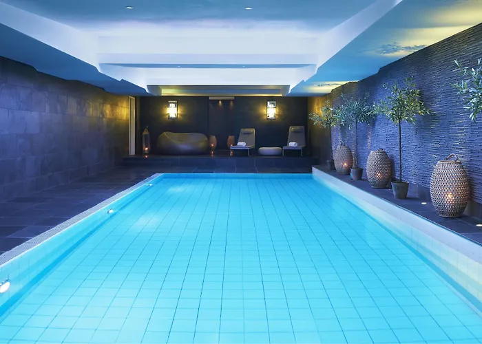 Bristol, A Luxury Collection Hotel, Szálloda