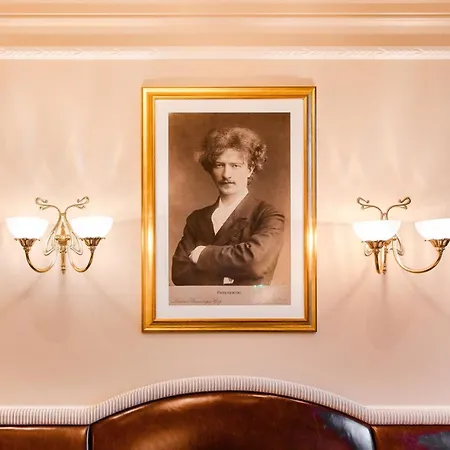 Bristol, A Luxury Collection Hotel,